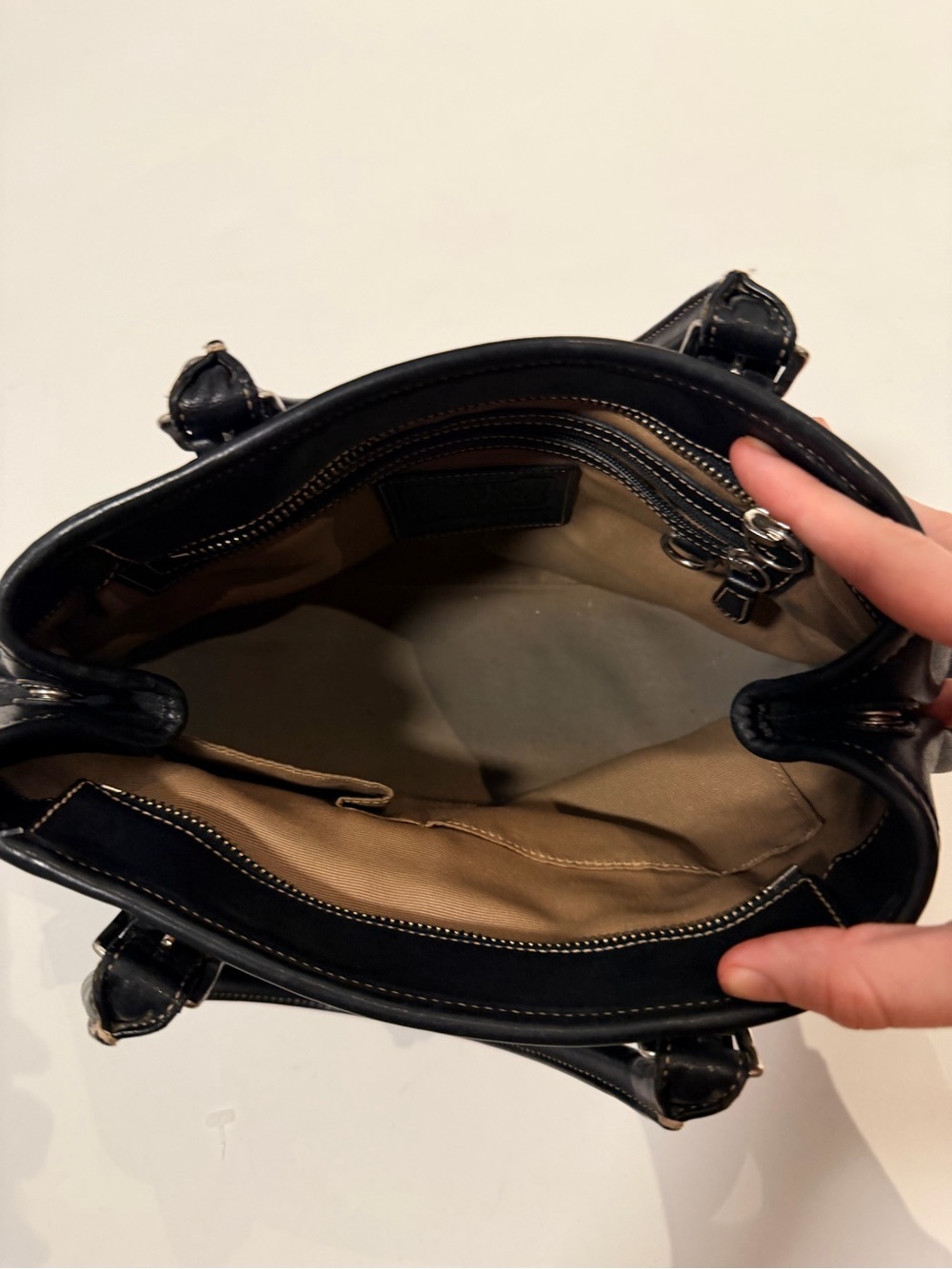 Vintage Coach Black Leather Hampton Satchel Bag Y2K Buckle Shoulder Purse - Picture 10 of 15